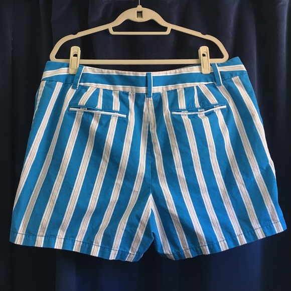 LOFT | Striped 6” Shorts - Picture 3 of 6